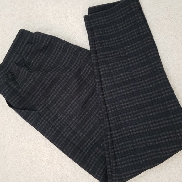 MAX STUDIO TRACK PANT - Picture 5 of 9